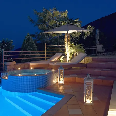 Blue Horizon Hotel apartamentowy Parálion Ástros
