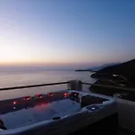 Blue Horizon 4*