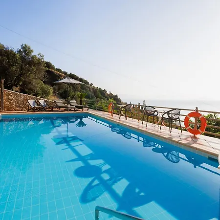 Blue Horizon Aparthotel 2*