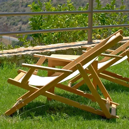 Blue Horizon Lägenhetshotell Parálion Ástros