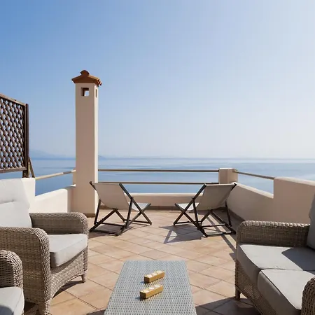 Blue Horizon 4* Parálion Ástros