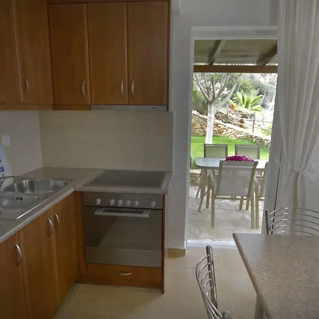 Blue Horizon Lägenhetshotell Parálion Ástros