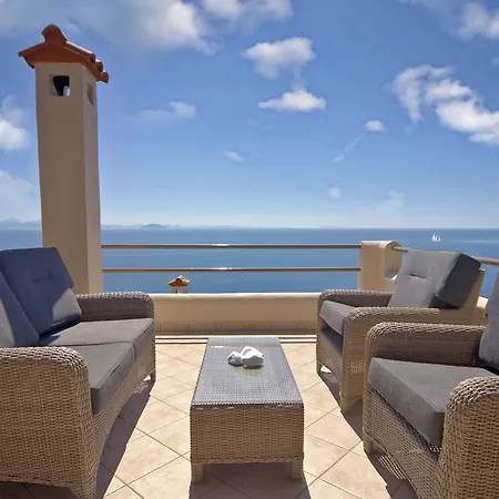 Blue Horizon Lägenhetshotell Parálion Ástros