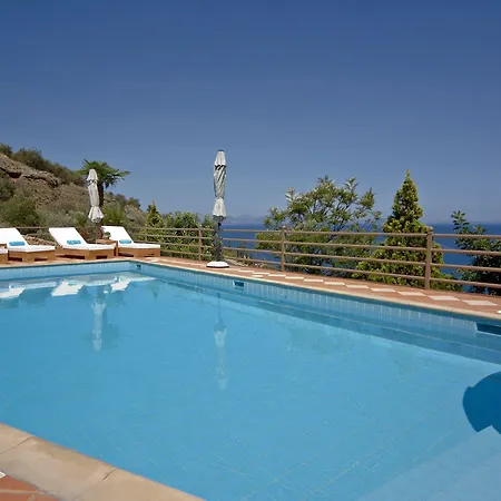 Blue Horizon 4*