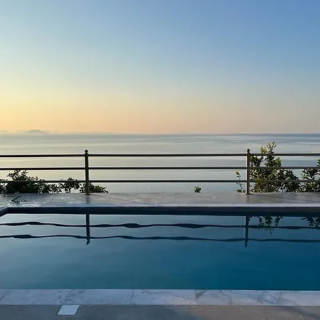 Blue Horizon Lägenhetshotell 4*