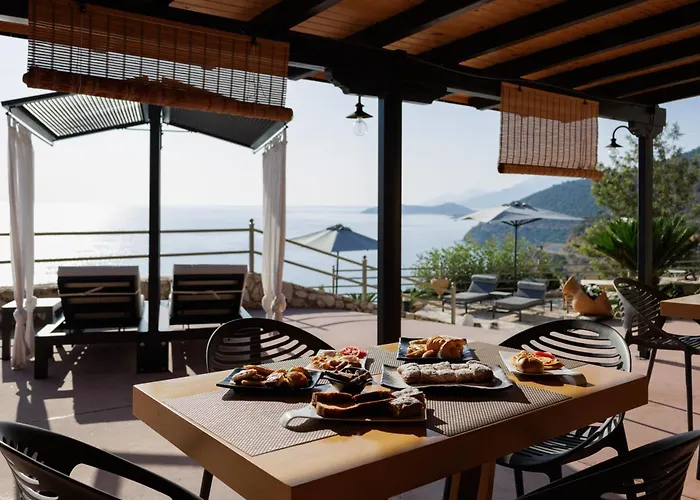 Blue Horizon Aparthotel 4*