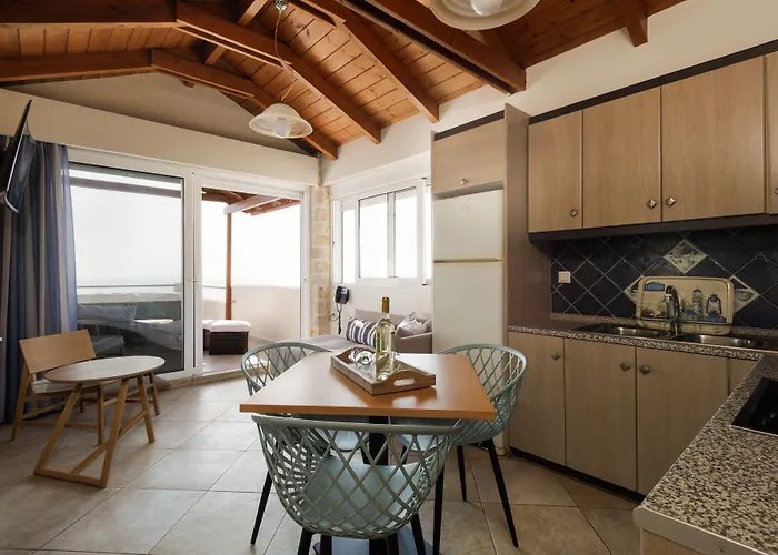 شقة فندقية Blue Horizon 4*