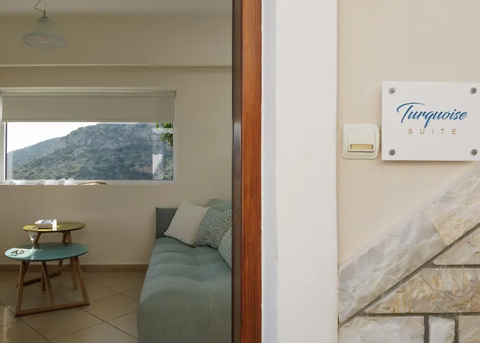 Blue Horizon Aparthotel 4*